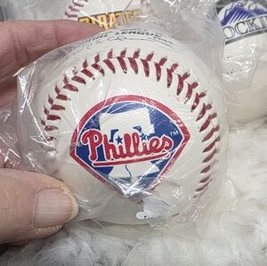 1997 Rawlings Official National League Baseball Phillies